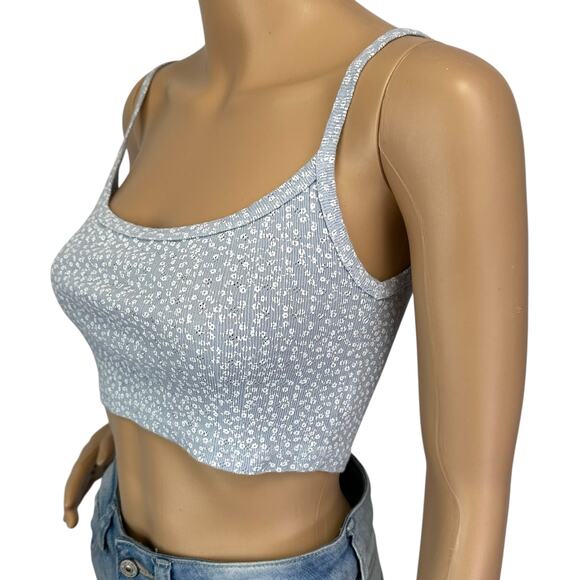 2/$30 Brandy Melville Eyelet Floral Cotton Crop Tank Top Baby Blue Knit One Size - Picture 4 of 10